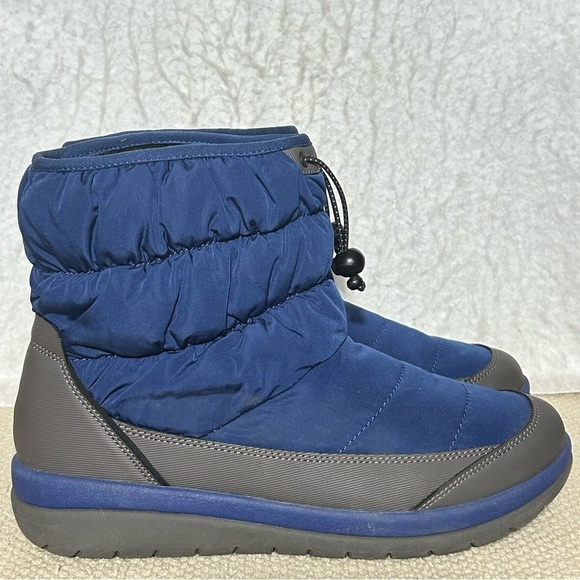 Clarks Womens Blue/Grey Cabrini Bay Snow Winter Slip On Warm Boots SZ US 8.5M - Picture 1 of 11